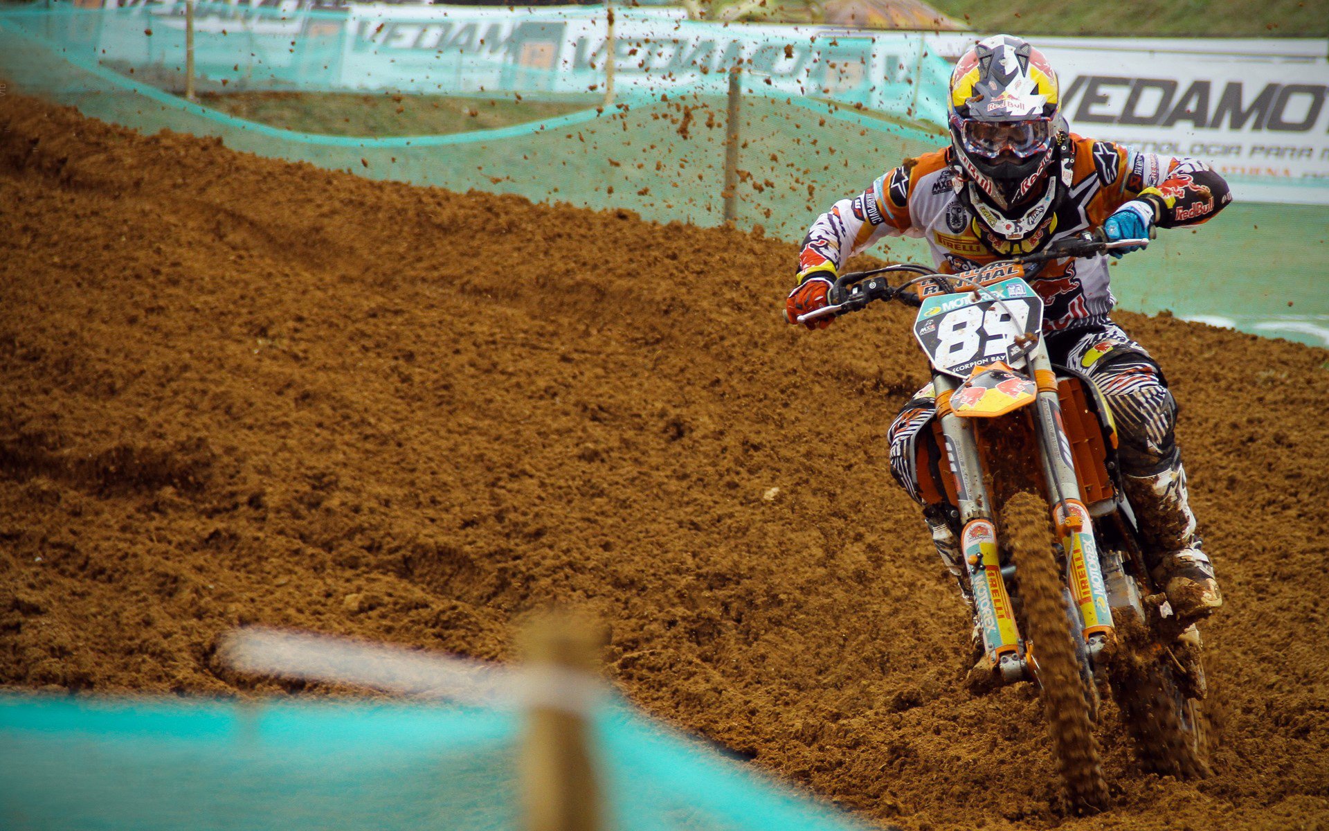 开云体育世界杯-多特蒙德险胜冰岛，莫德里奇成为关键先生，当老妖在冰火之地起舞  第2张